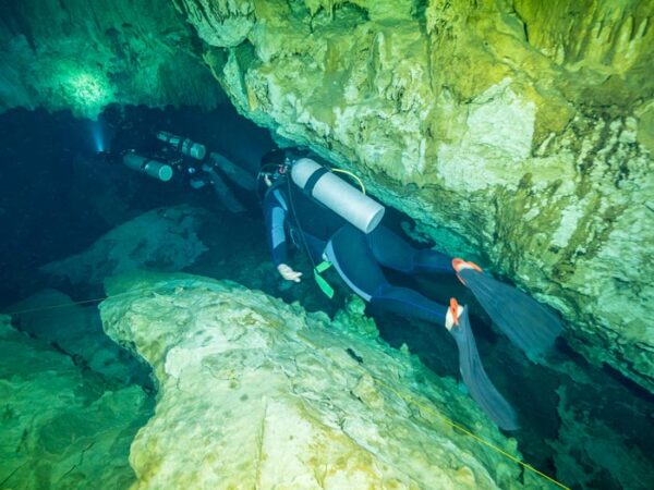 especialidad explorer 1 de snsi en javea